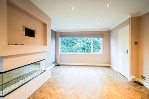 Photo 27- click for photo gallery